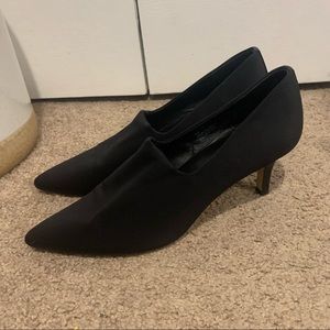 Donald j pliner black heels